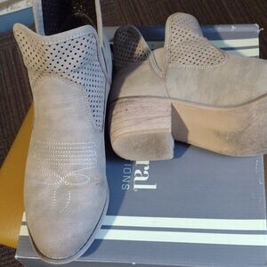 Natural Reflections Beige Perforated Booties